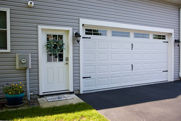 24/7 Emergency Garage Door Roller Replacement experts in Houston, PA